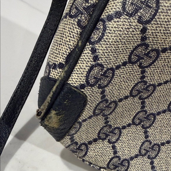 Gucci crossbody  vintage Bag - Picture 2 of 16
